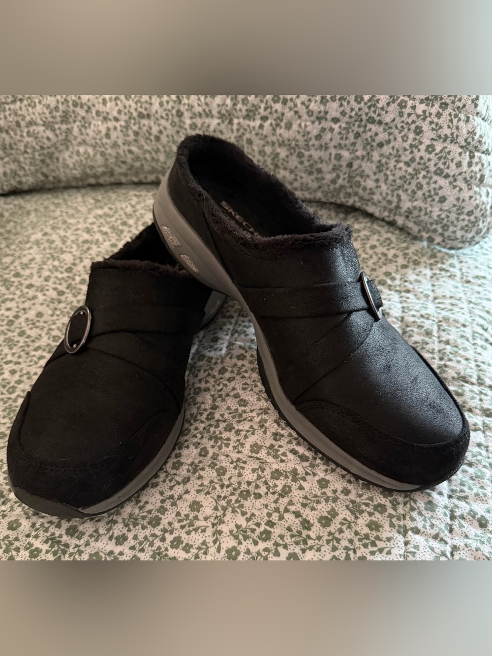 Skechers Air-Cooled Memory Foam Relaxed Fit Clogs/Mules in Black - Size 7-1/2M